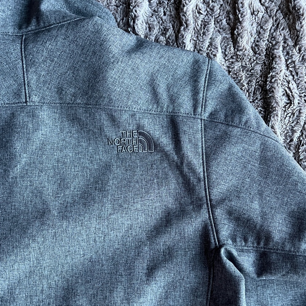 North Face Jacket - Wind Proof & Water Resistant - image 4